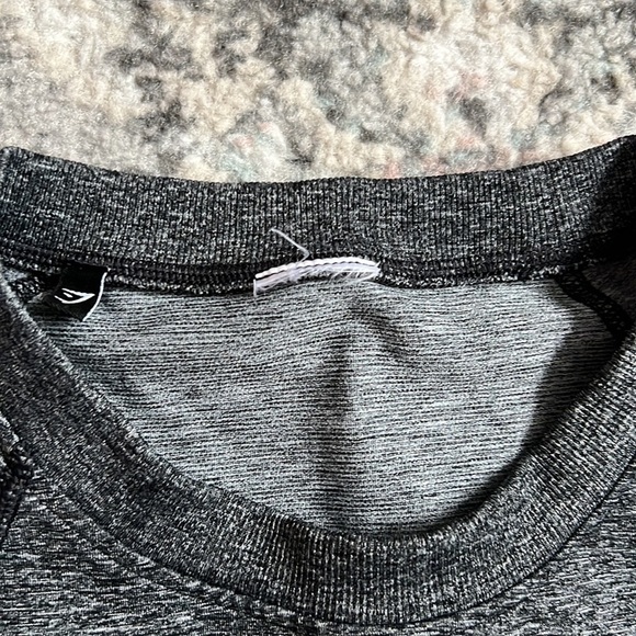 Gymshark Long Sleeve Cropped Top - Picture 3 of 9